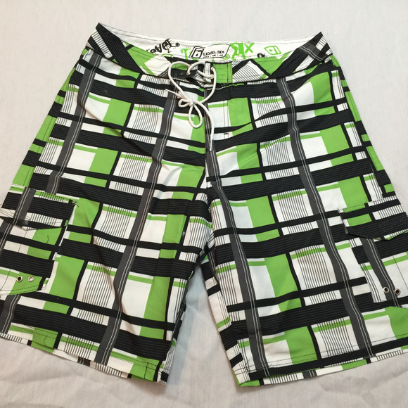 🦚🦚🦚 NWT LEVEL SIX MENS CARGO SWIM BOARD SHORTS SIZE 34 🦚🦚🦚 - Picture 1 of 4